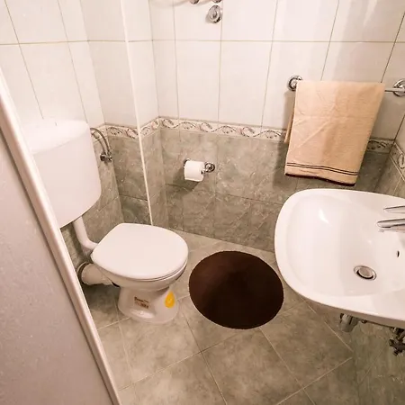 Apartman 7+